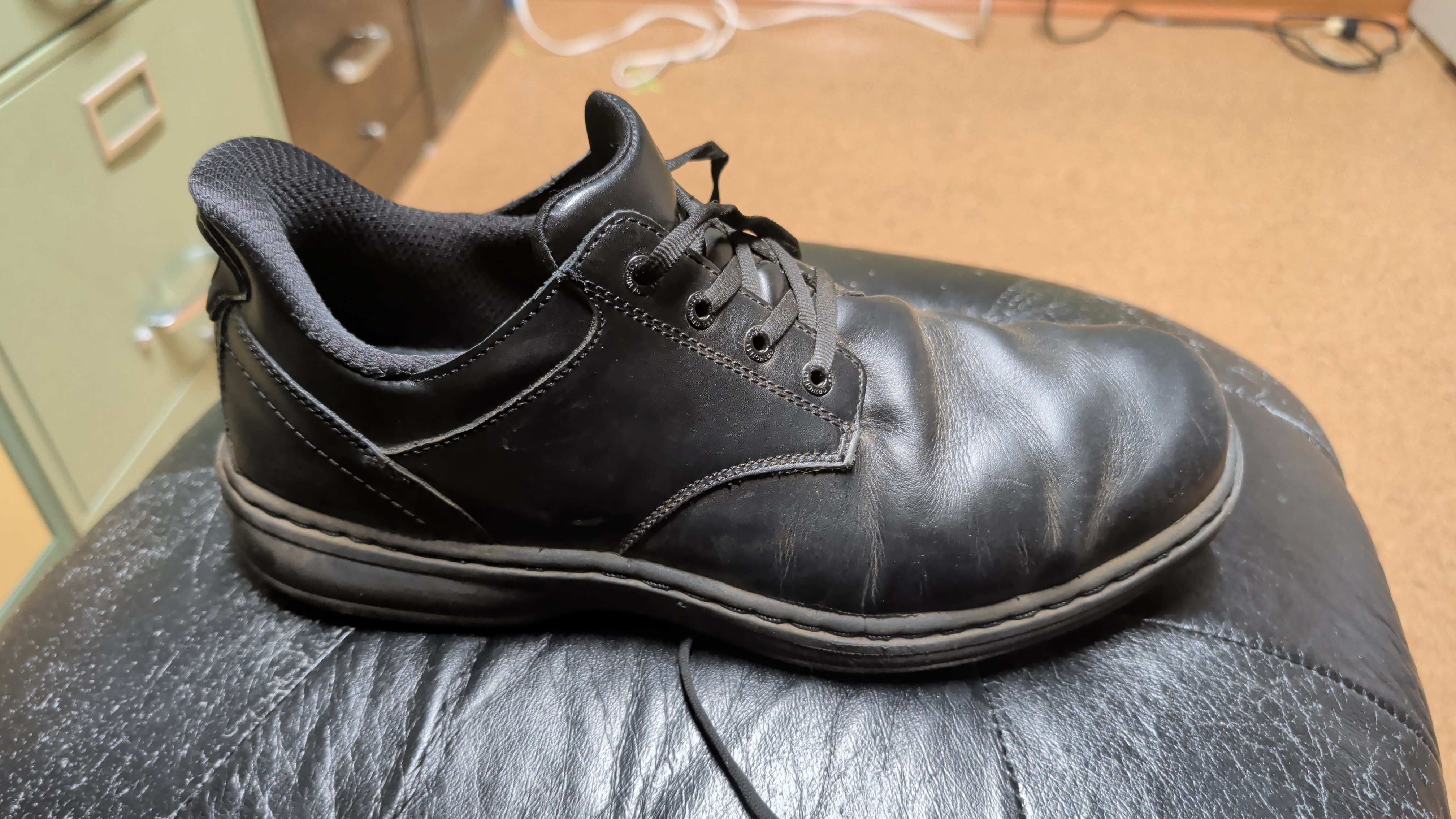 Shoe